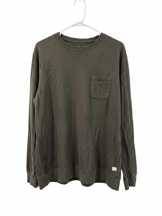 Vuori Other - Vuori Long Sleeve Pocket Tee in Olive Green